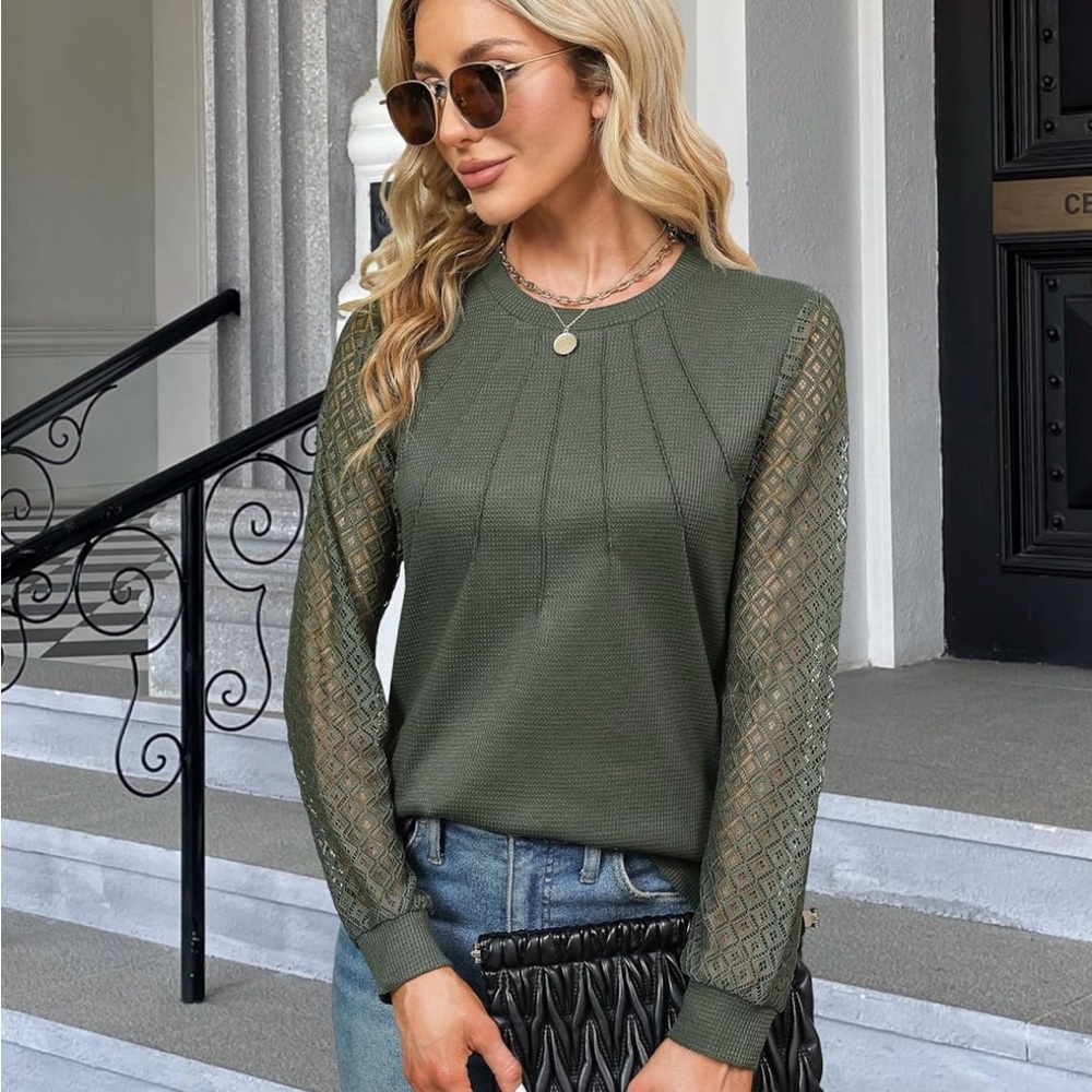 Blooming Jelly Women's Waffle Knit Top